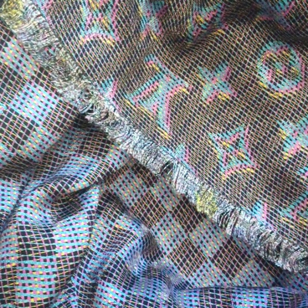 Authentic Louis Vuitton Pop Shawl - Picture 7 of 8